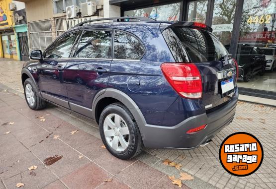 Camionetas - Chevrolet CAPTIVA 2017 Nafta 73000Km - En Venta