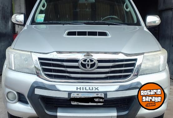 Camionetas - Toyota Hilux 3.0 srv 2013 Diesel 195000Km - En Venta