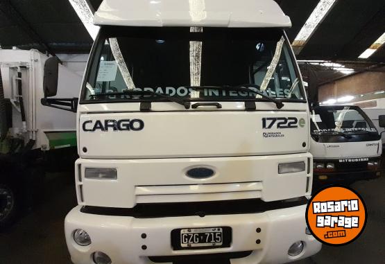 Camiones y Gras - FORD CARGO 1722E - CD - CHASIS CARROZADO - 2008 - En Venta