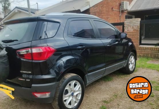 Autos - Ford Ecosport 2015 Nafta 133000Km - En Venta