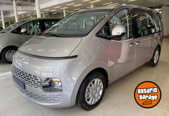 Utilitarios - Hyundai STARIA 4X2 SAFETY 0KM 2025 Diesel 0Km - En Venta