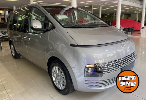 Utilitarios - Hyundai STARIA 4X2 SAFETY 0KM 2025 Diesel 0Km - En Venta