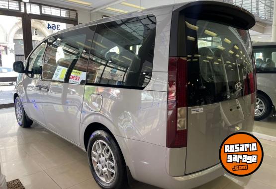 Utilitarios - Hyundai STARIA 4X2 SAFETY 0KM 2025 Diesel 0Km - En Venta