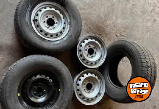 Accesorios para Autos - vendo juego de 4 llantas RANGER OGIRINALES R16 - En Venta