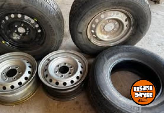 Accesorios para Autos - vendo juego de 4 llantas RANGER OGIRINALES R16 - En Venta