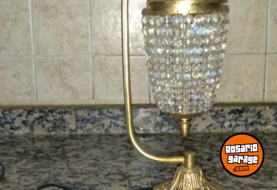 Hogar - Antigua Lmpara de bronce con cristal de roca Velador - En Venta