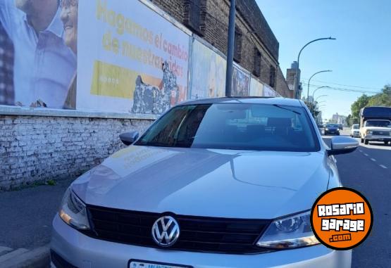 Autos - Volkswagen VENTO ADVANCE 2016 Nafta 120000Km - En Venta