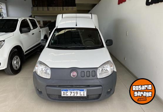Utilitarios - Fiat Fiorino 2018 GNC 125000Km - En Venta