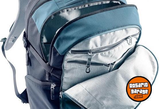 Otros - Sennheiser HD 450 BT + Stanley Quick Flip 0.71L + Mochila Deuter Gigant 32 L + zapatillas + teclado y mouse - En Venta