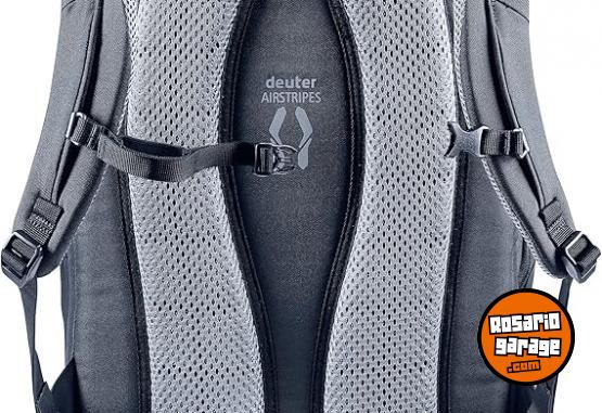 Otros - Stanley Quick Flip 0.71L + Mochila Deuter Gigant 32 L + zapatillas + teclado y mouse - En Venta