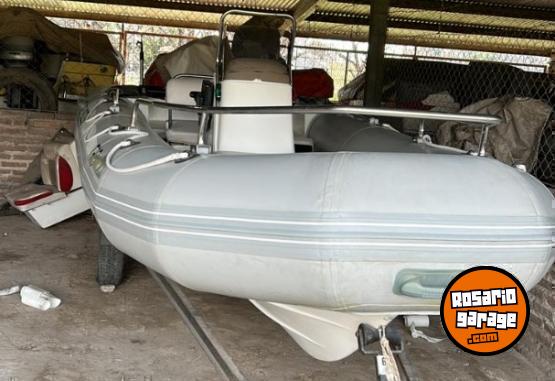 Embarcaciones - Semirrigido kiel 5.6 con mercury 75 hp - En Venta