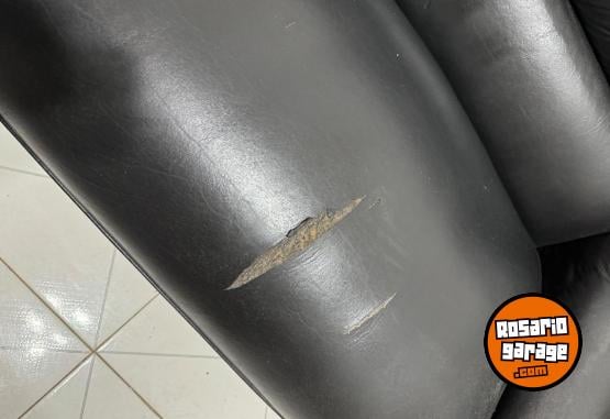 Hogar - Sillón de cuero sintético bicuerpo negro. - En Venta