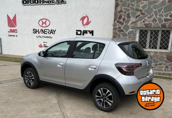 Autos - Renault SANDERO 1.6 INTENS CVT 2025 Nafta 0Km - En Venta