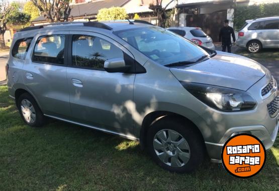 Autos - Chevrolet Spin LT 2016 GNC 89800Km - En Venta