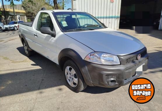 Camionetas - Fiat Strada 2015 Nafta 177000Km - En Venta