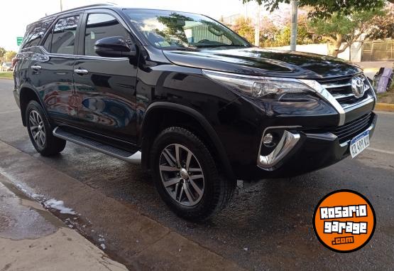 Camionetas - Toyota SW4 2.8 SRX 2019 Diesel 66800Km - En Venta