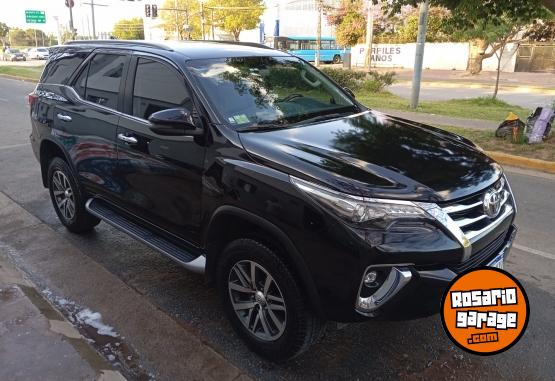 Camionetas - Toyota SW4 2.8 SRX 2019 Diesel 66800Km - En Venta