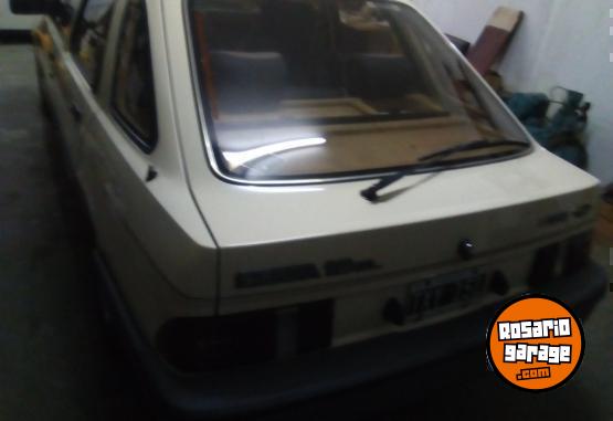 Autos - Ford Sierra 1.6 1986 Nafta 130000Km - En Venta