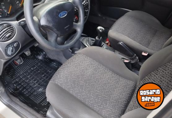 Autos - Ford Focus 2008 Nafta 148000Km - En Venta