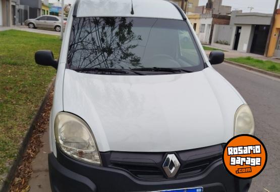 Utilitarios - Renault Kangoo 2016 Diesel 205000Km - En Venta