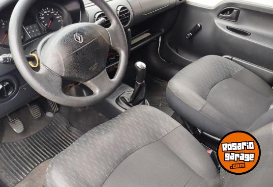 Utilitarios - Renault Kangoo 2016 Diesel 205000Km - En Venta