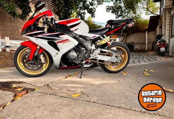 Motos - Honda CBR1000 2007 Nafta 45000Km - En Venta