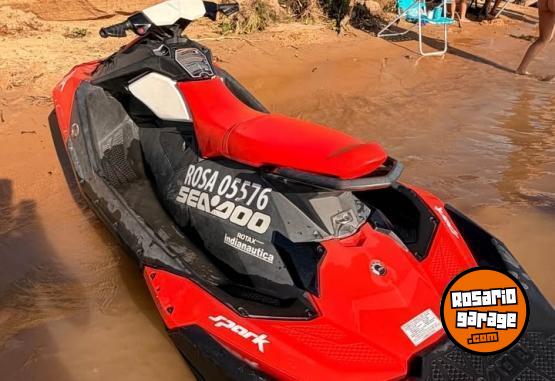 Embarcaciones - SEADOO SPARK 3UP 90HP con IBR y Trailer - En Venta