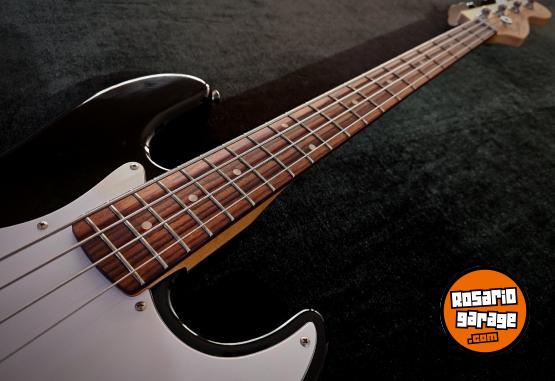 Instrumentos Musicales - Bajo Squier Affinity - En Venta