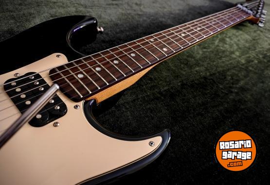 Instrumentos Musicales - Squier Stagemaster Standard Series - En Venta
