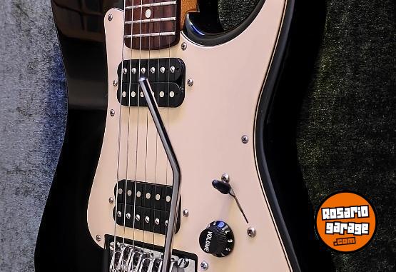 Instrumentos Musicales - Squier Stagemaster Standard Series - En Venta