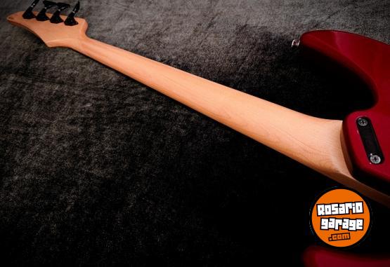 Instrumentos Musicales - Bajo Yamaha RBX 650 Taiw�n - En Venta