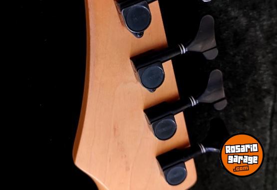 Instrumentos Musicales - Bajo Yamaha RBX 650 Taiw�n - En Venta