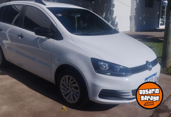 Autos - Volkswagen Suran confort 2018 GNC 85000Km - En Venta