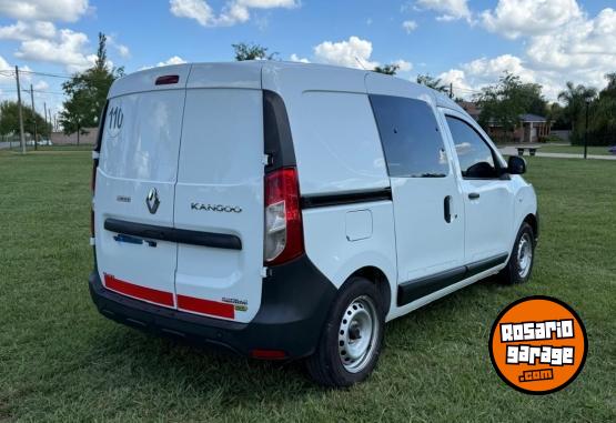 Utilitarios - Renault Kangoo mixta 2020 GNC 80000Km - En Venta