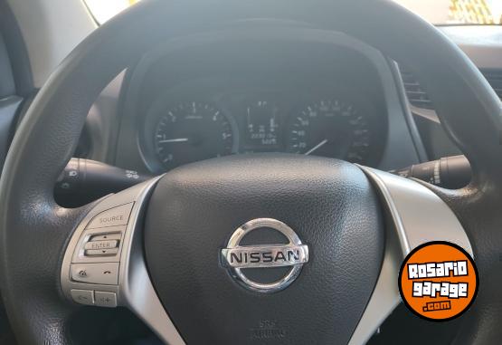 Camionetas - Nissan NISSAN FRONTIER S 4X4 D/C 2019 Diesel 219000Km - En Venta