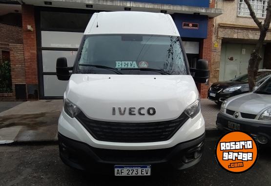 Camiones y Gras - Iveco Daily nico en su estado -30.000KM- PERMUTO - En Venta