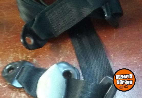 Accesorios para Autos - Cinturones traseros Gol Power 3 puertas - En Venta