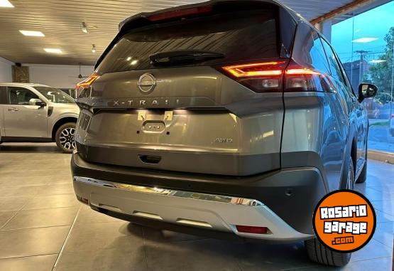 Camionetas - Nissan X TRAIL EXCLUSIVE CVT 2025 Nafta 0Km - En Venta