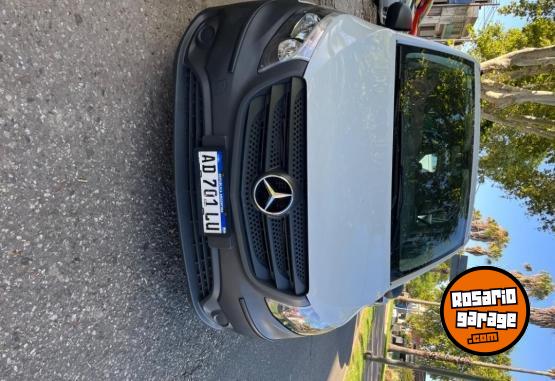 Utilitarios - Mercedes Benz Vito 2019 Diesel 32300Km - En Venta