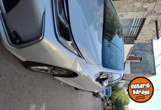 Autos - Toyota Corolla 2021 Nafta 90000Km - En Venta