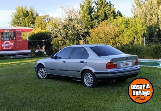Autos - Bmw 318 is 1997 Nafta 49000Km - En Venta