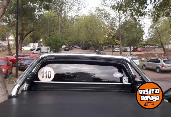 Camionetas - Toyota Hilux SRV 4X4 2011 Diesel 233500Km - En Venta