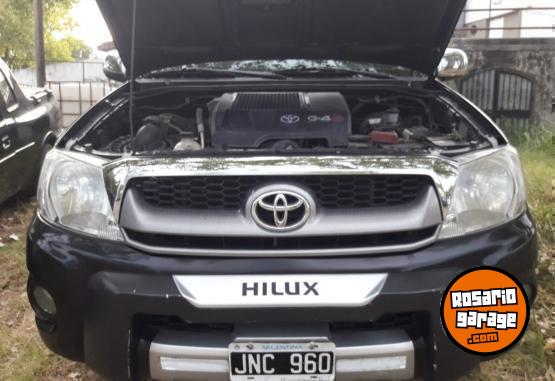 Camionetas - Toyota Hilux SRV 4X4 2011 Diesel 233500Km - En Venta