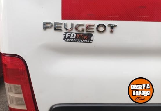 Utilitarios - Peugeot PARTNER 1.4 COMFORT 2014 GNC 178000Km - En Venta