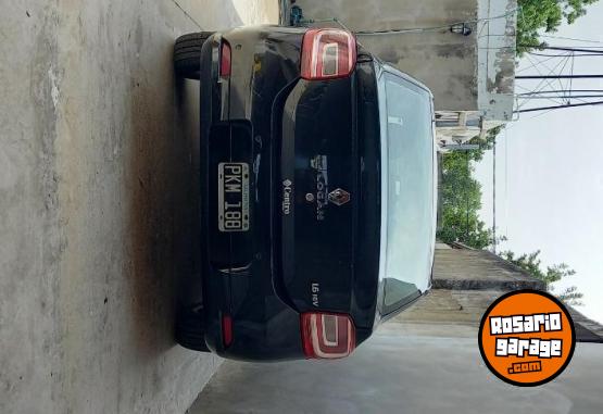 Autos - Renault Logan 2 2015 GNC 116550Km - En Venta