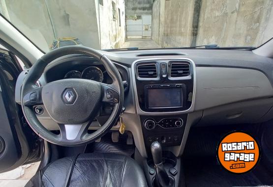 Autos - Renault Logan 2 2015 GNC 116550Km - En Venta
