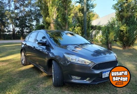 Autos - Ford Focus Se Plus AT 5P 2017 Nafta 87000Km - En Venta
