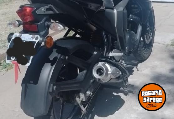 Motos - Yamaha FZ 2.0  150CC 2015 Nafta 16714Km - En Venta