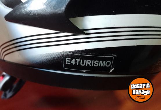 Accesorios para Motos - Vendo casco marca Rush enduro talle L o permuto por casco LS2 en buen estado. - En Venta