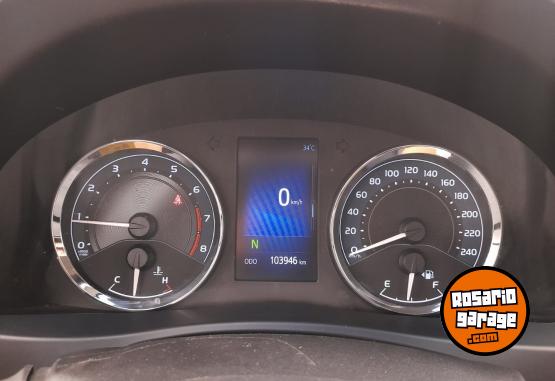 Autos - Toyota Corolla Seg 1.8 CVT 2019 Nafta 104000Km - En Venta